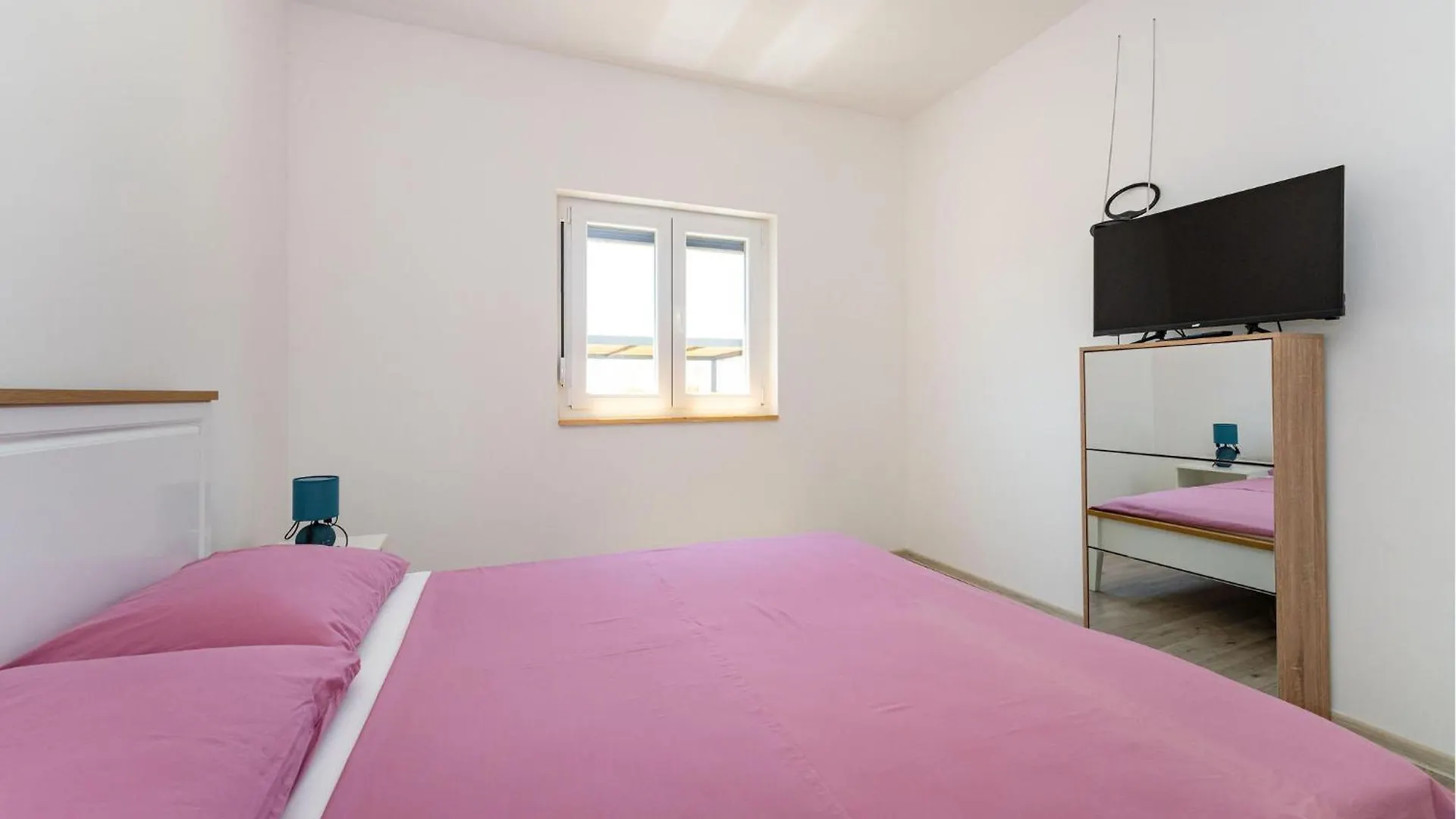 3 Bedroom Awesome Home In Rastevic