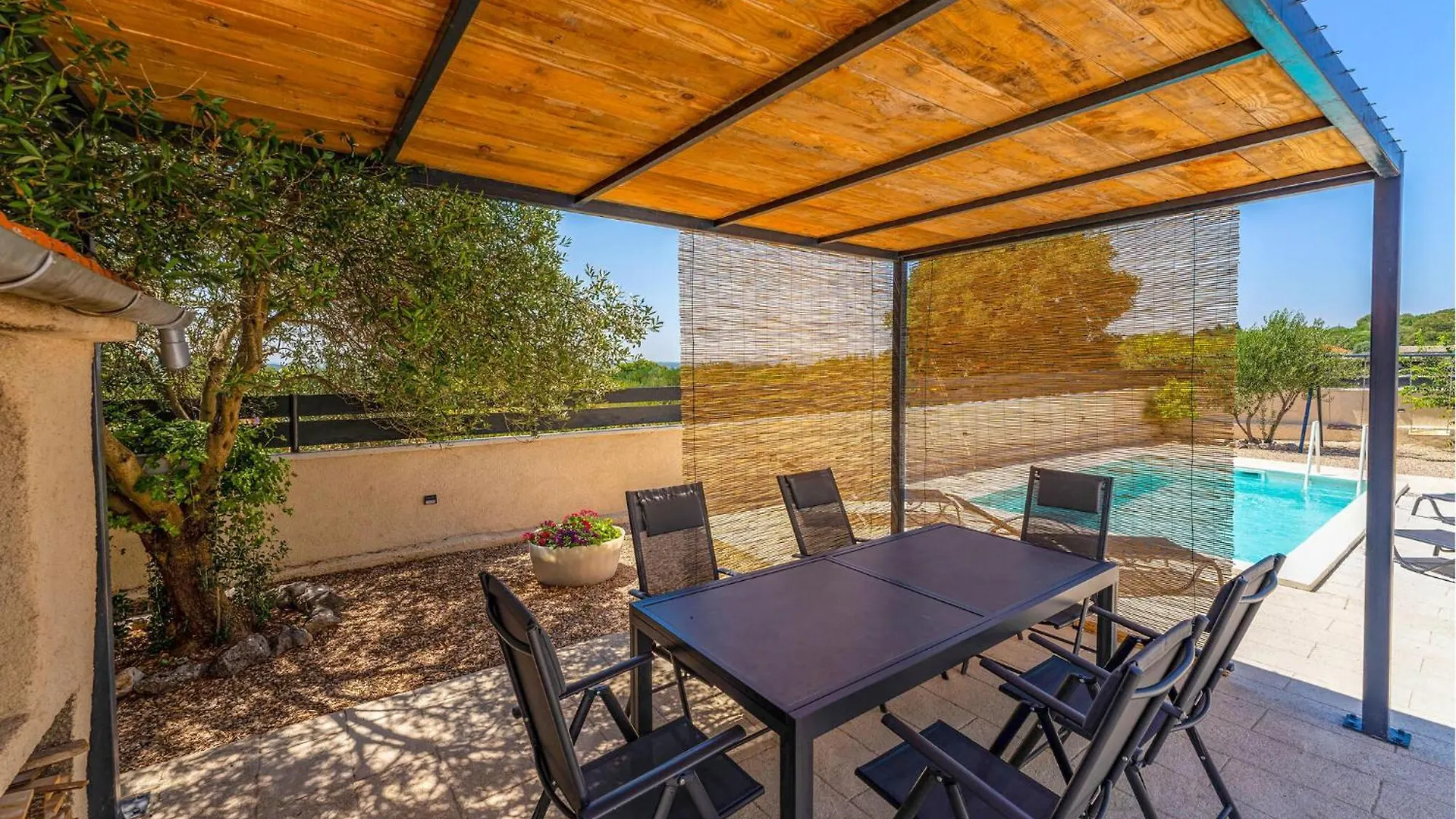 Casa vacanze 3 Bedroom Awesome Home In Rastevic